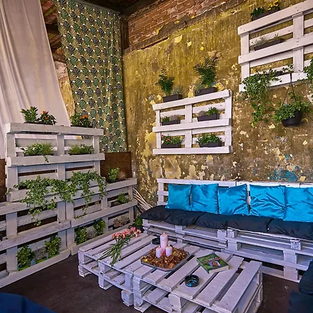 Draggo House Hostel *