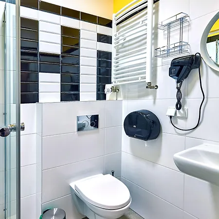 Draggo House - Premium - Old Town Hostel Kraków