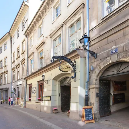 Draggo House - Old Town Albergue