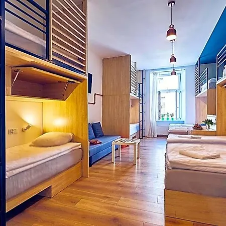 Draggo House - Premium - Old Town 호스텔 *