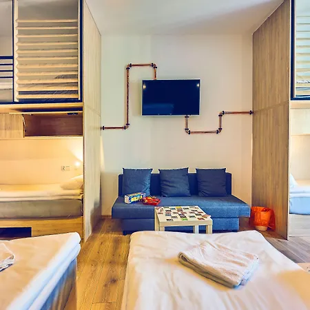 Draggo House - Old Town Hostel