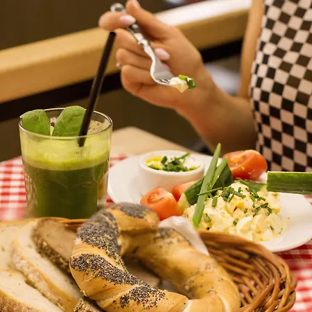 Draggo House - Old Town Hostel