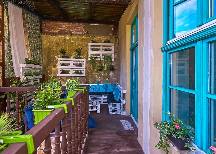 بيت شباب Draggo House - Old Town *